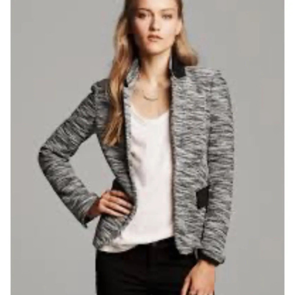 Banana Republic Jackets & Blazers - Banana Republic Colorblock Soft Black/Stone Twill Blazer Size 6